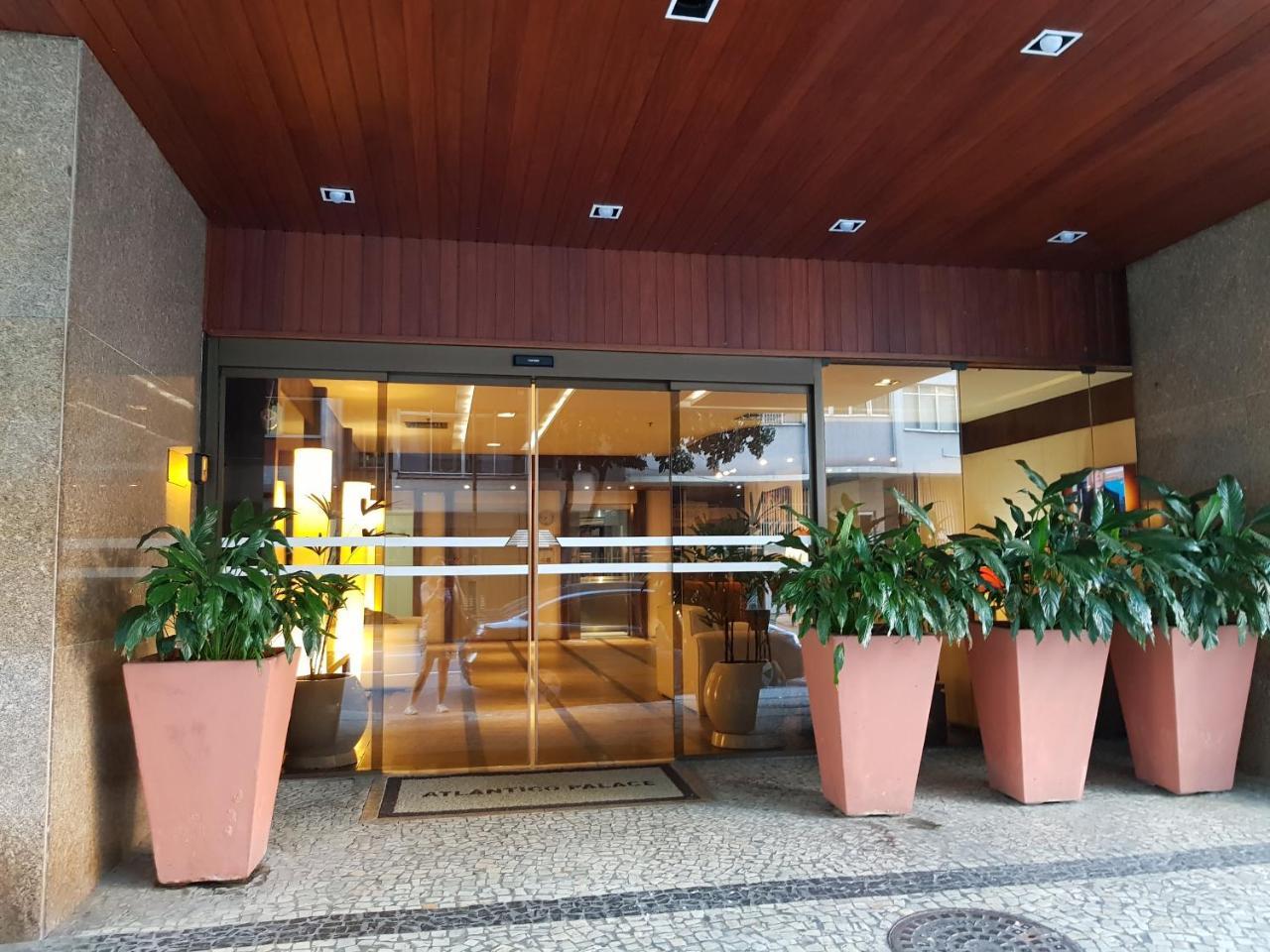 Amplo Copa Posto 6 - Piscina Garagem - Besthostrio Apartment